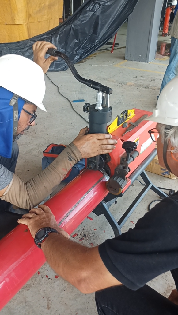 Instalações de Combate a Incêndio com Grooved